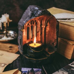 Підсвічник та свічка «Куточок замку»